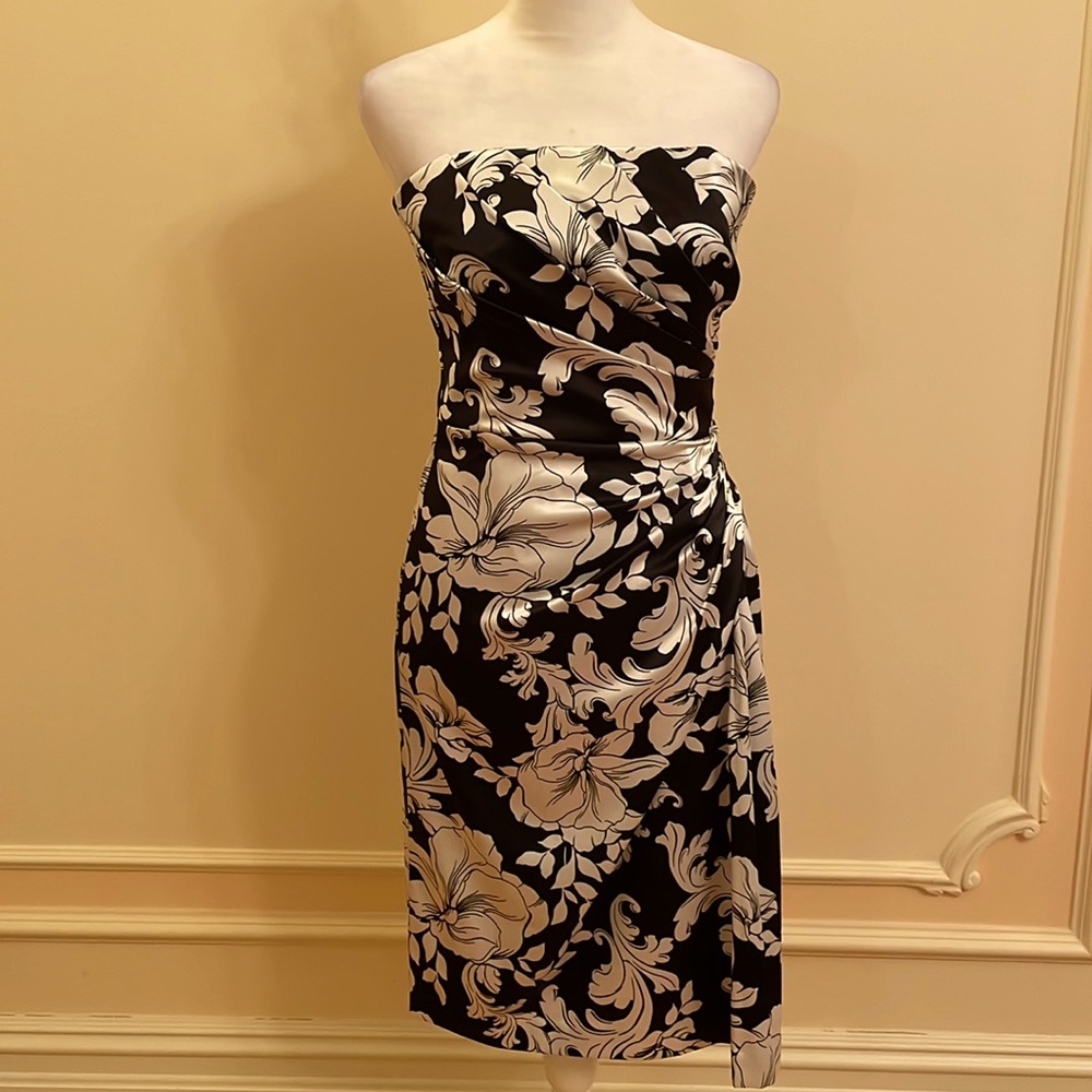 White and black floral strapless dress